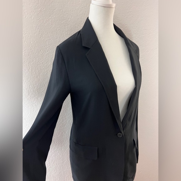 Uniqlo light oversized protection blazer UV - Picture 2 of 3